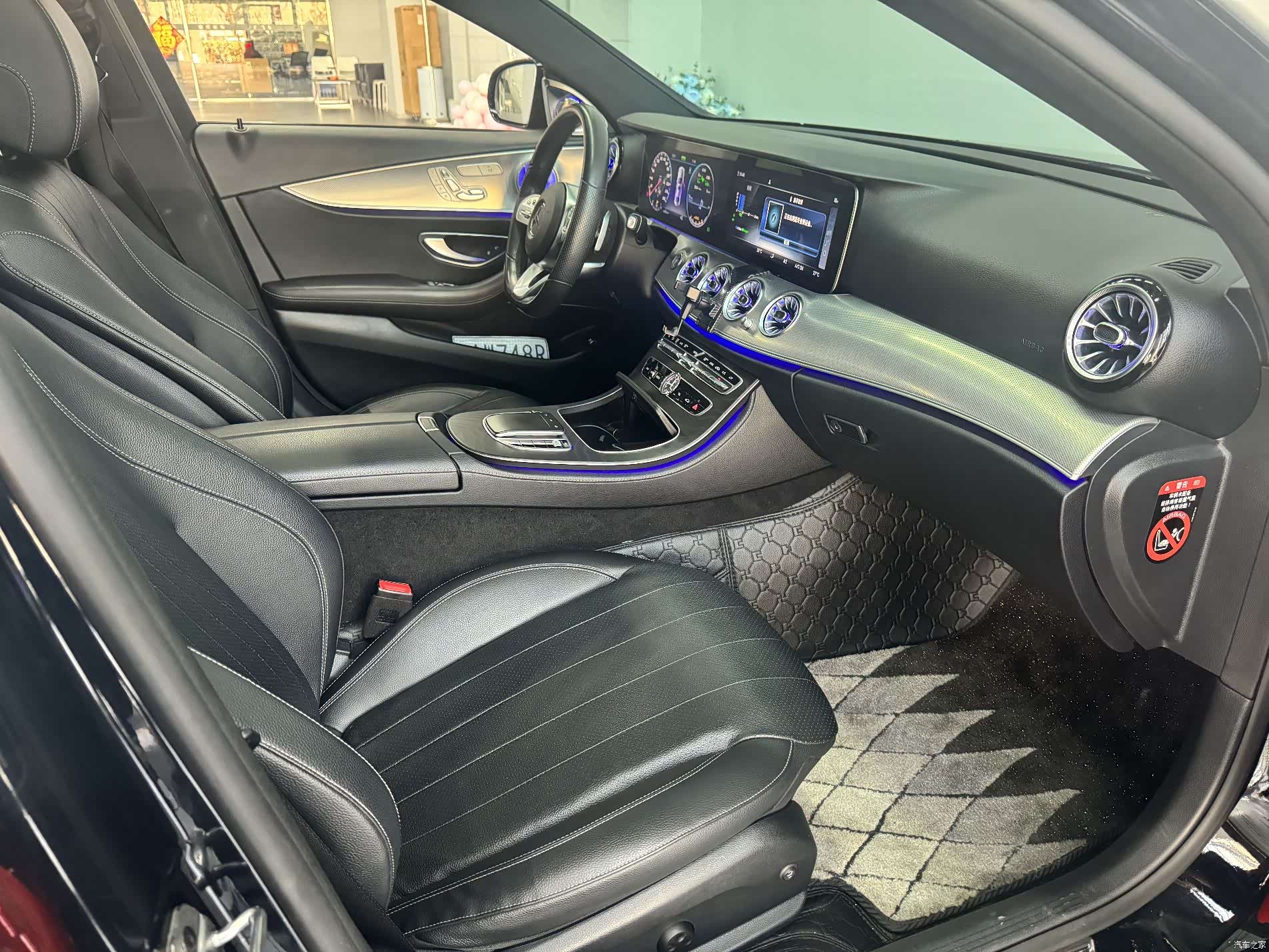 Mercedes-Benz E-Class, 2019 16