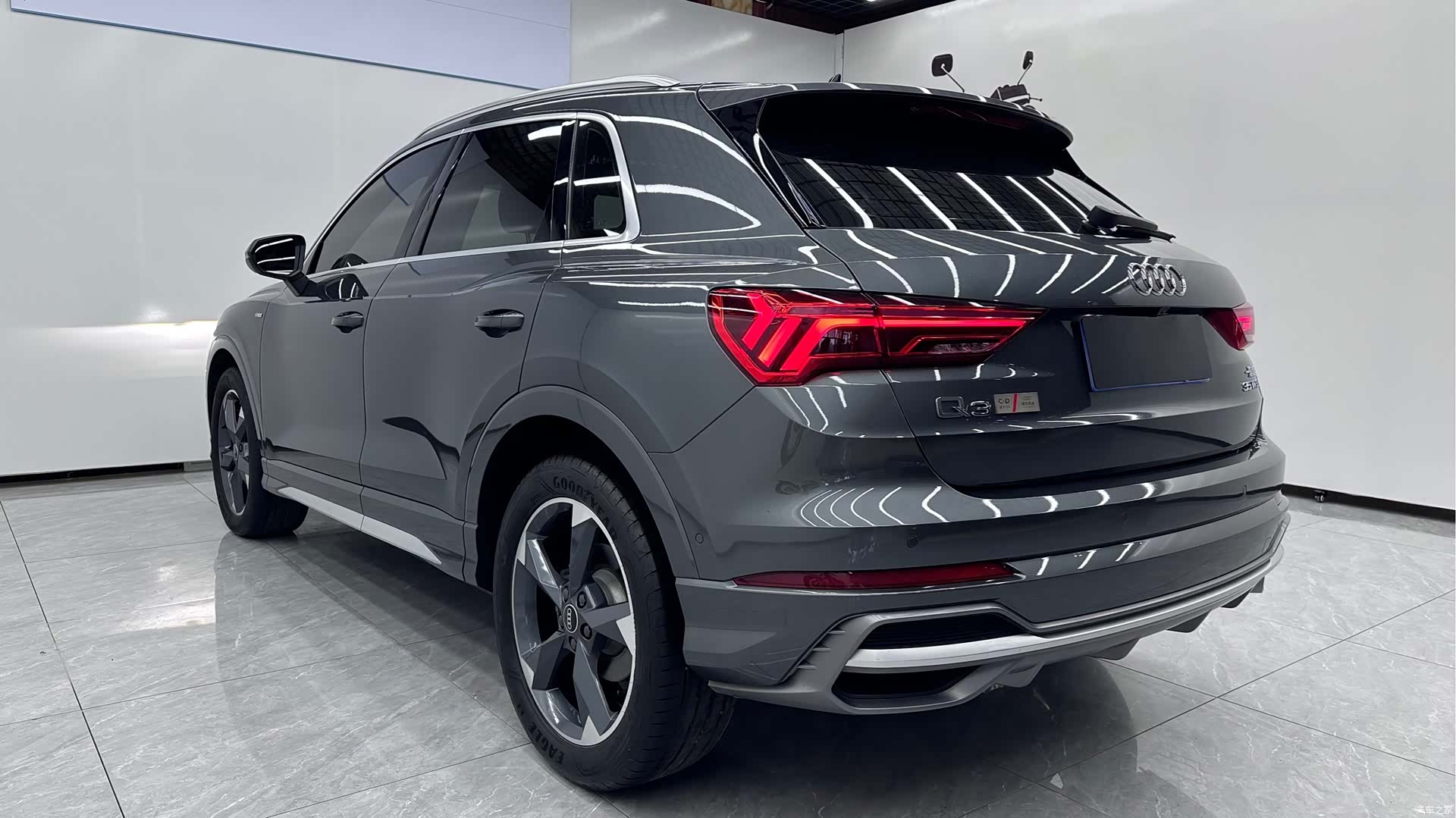 Audi Q3, 2023 6