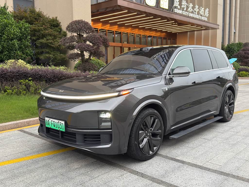 Li Auto L9