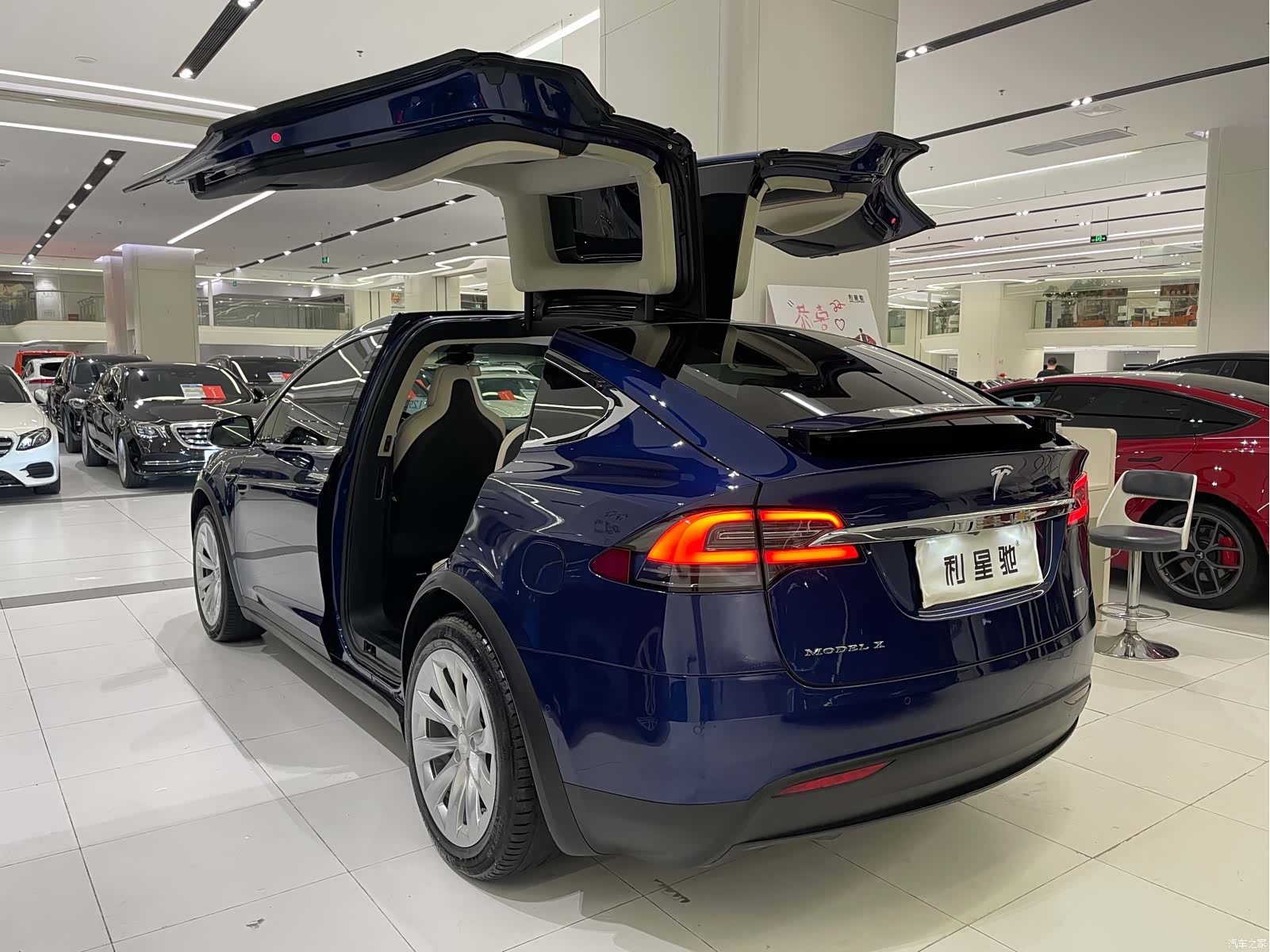 Tesla Model X, 2019 4
