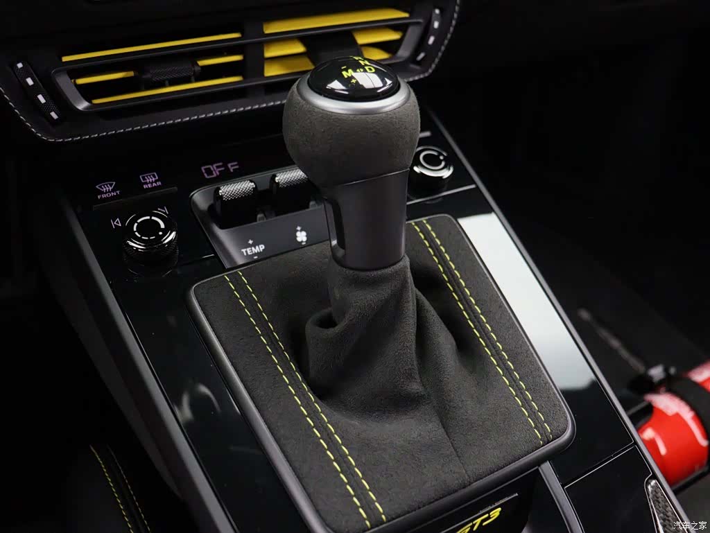 Porsche 911, 2023 25
