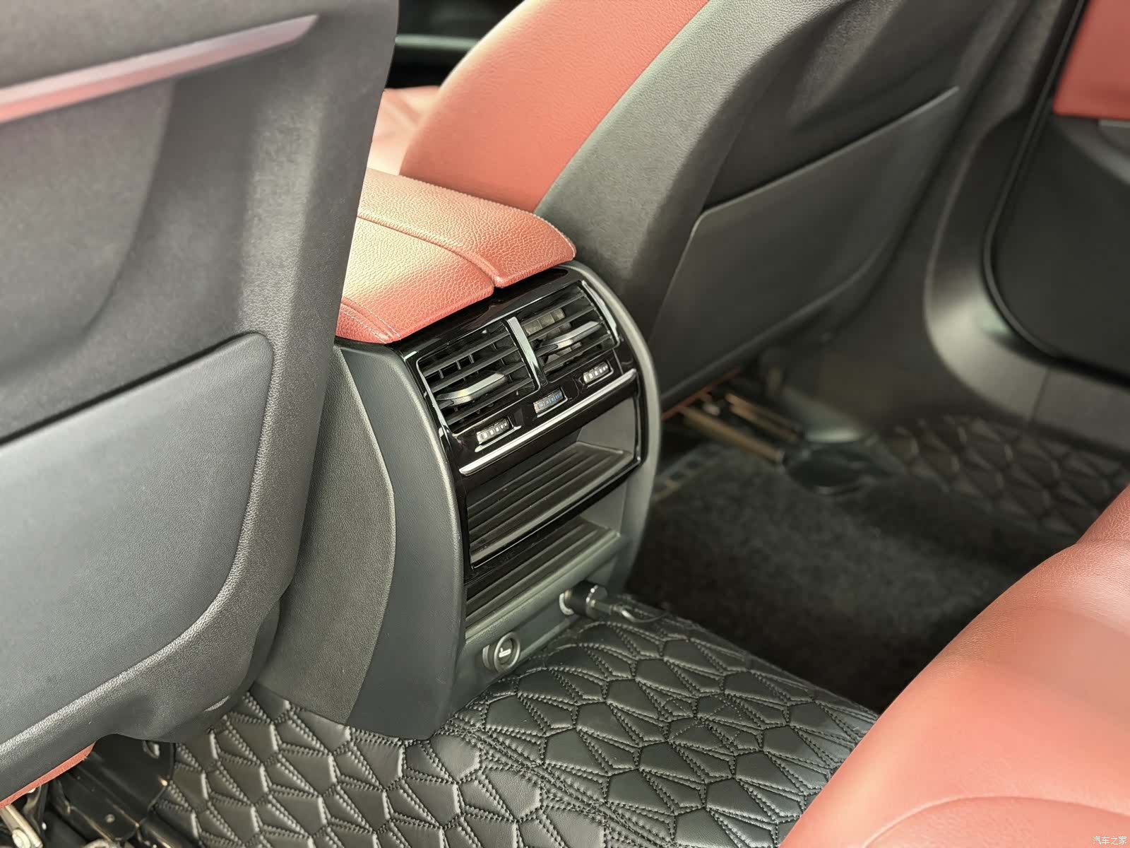 BMW 5 Series, 2019 13
