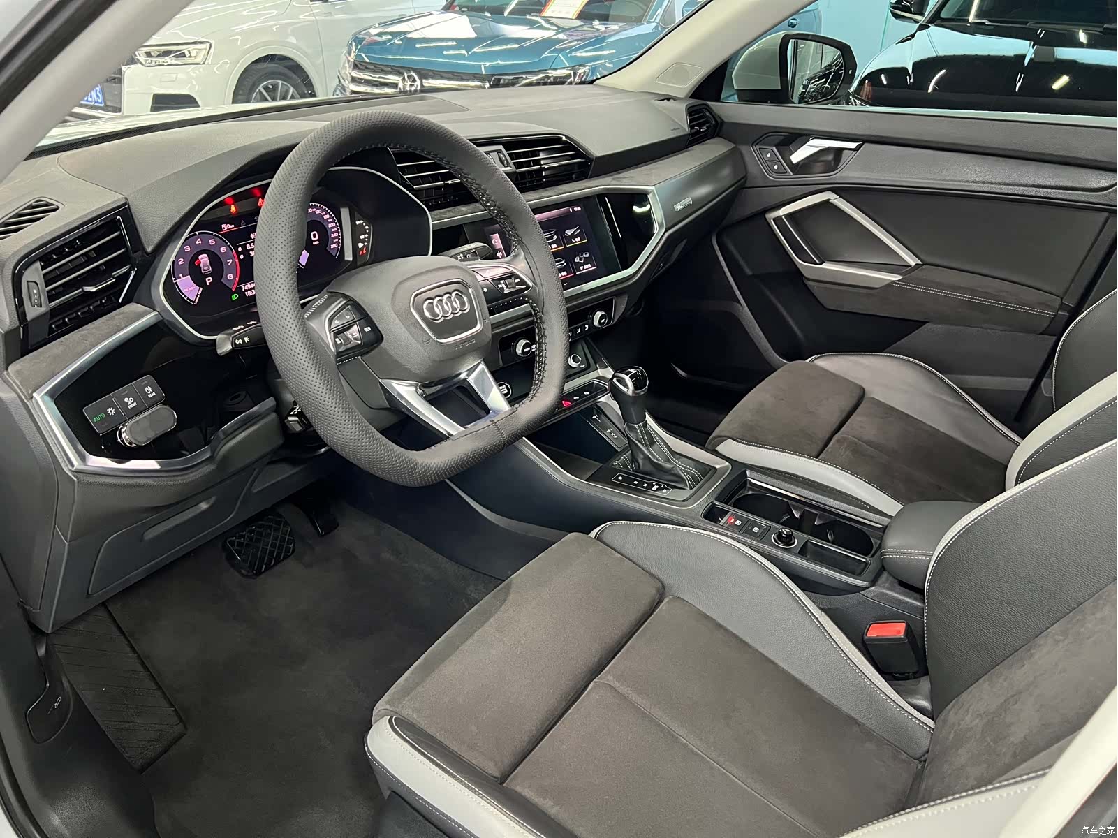 Audi Q3, 2021 7