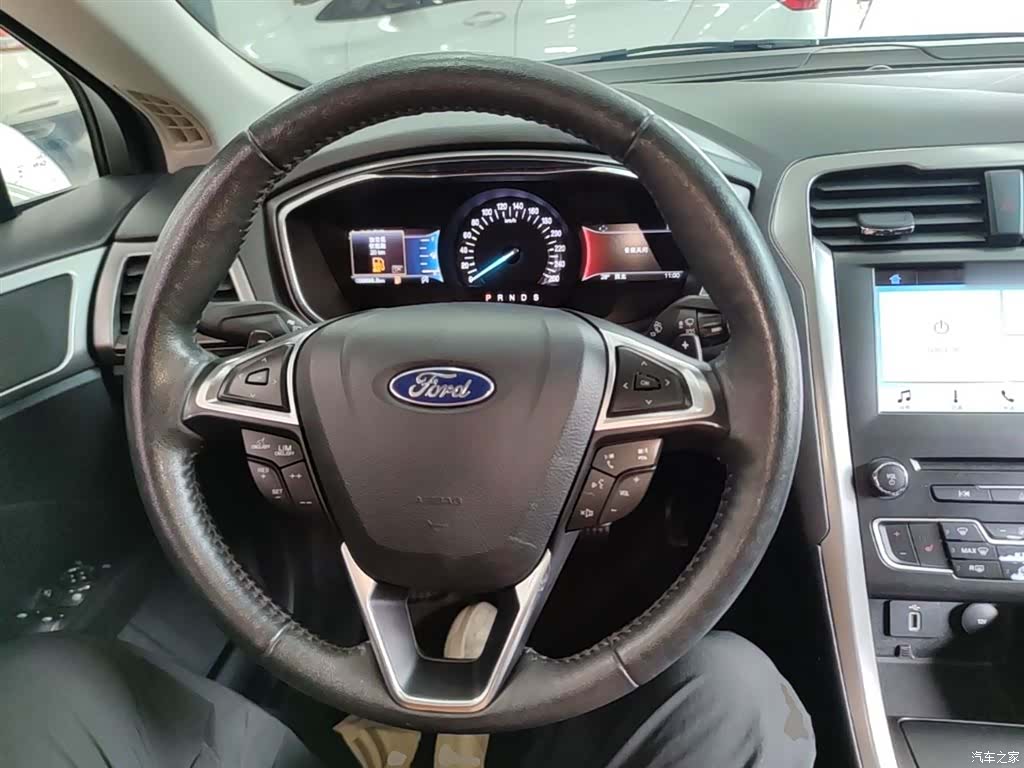 Ford Mondeo, 2018 11