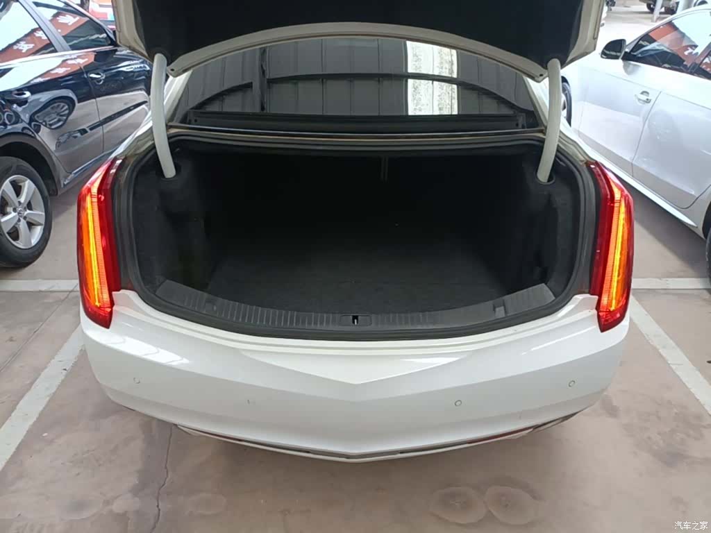 Cadillac XTS, 2017 19