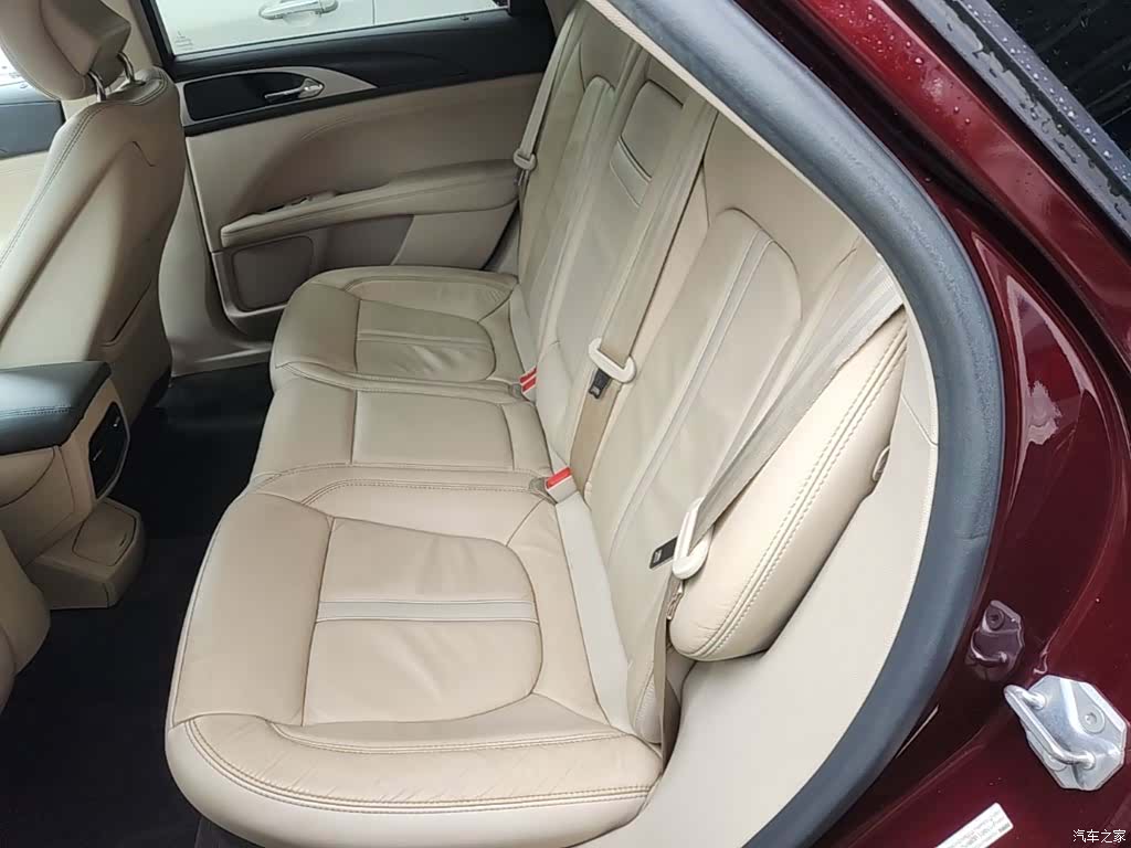 Lincoln MKZ, 2017 17