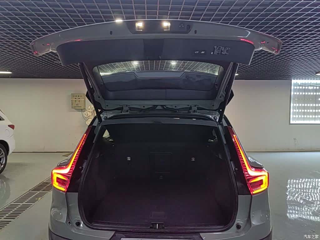 Volvo XC40, 2021 19