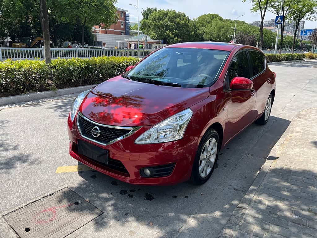 Nissan Tiida