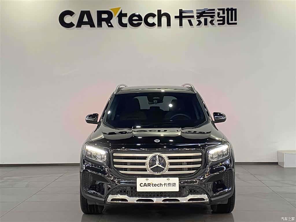 Mercedes-Benz GLB, 2024 3