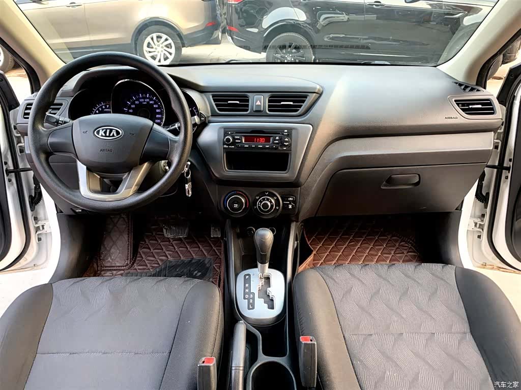 Kia K2, 2012 6