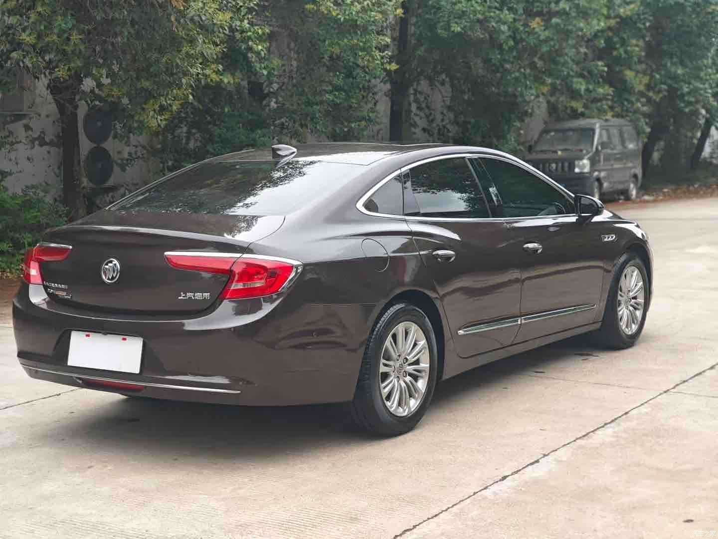 Buick LaCrosse, 2017 все фото