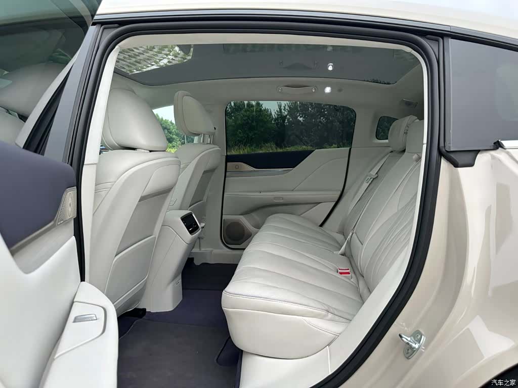 Buick L7, 2025 9