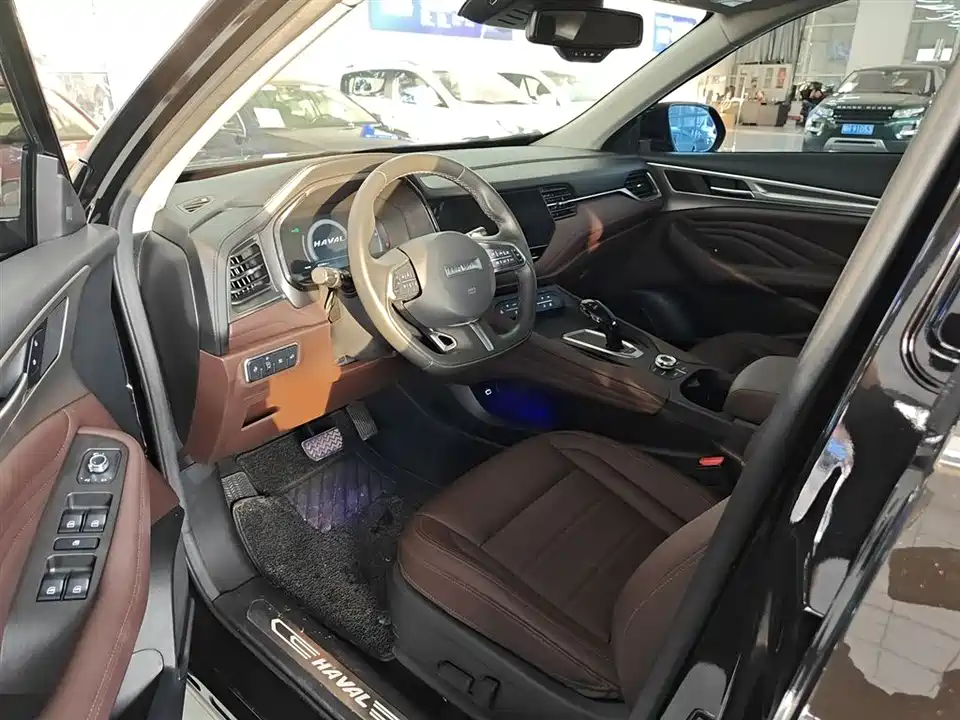 Haval F7
