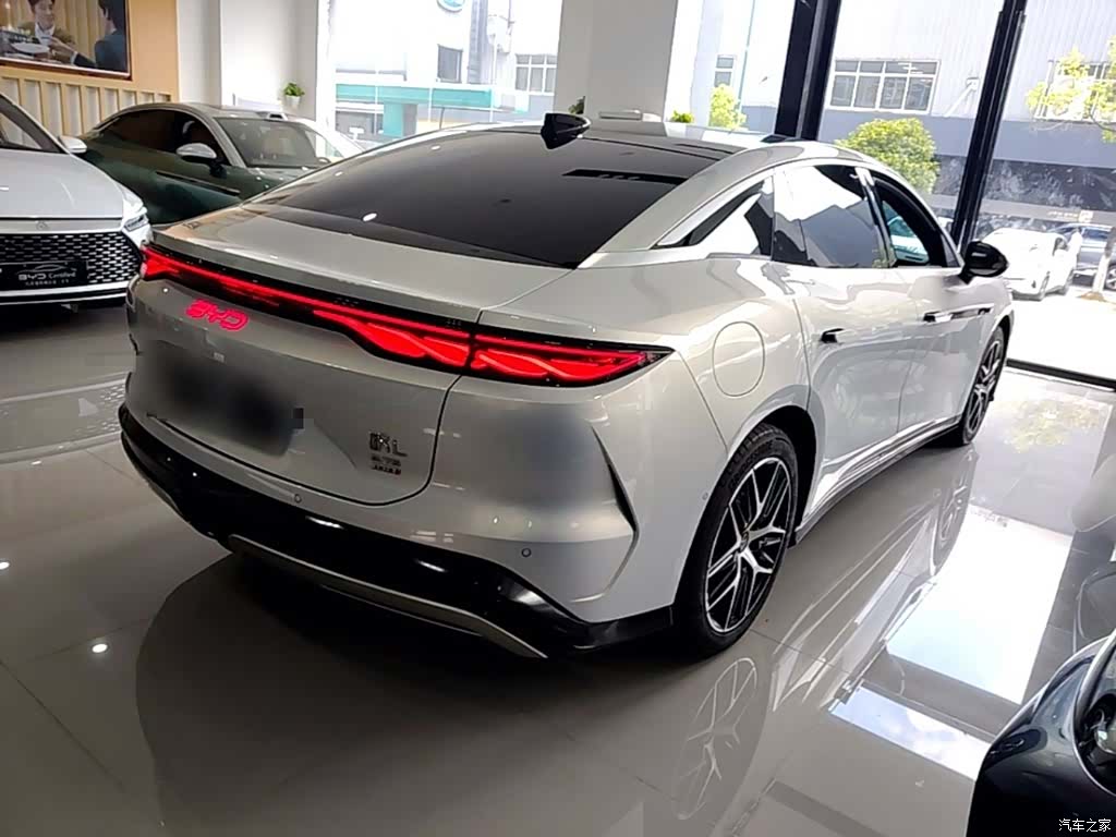 BYD Han, 2025 7