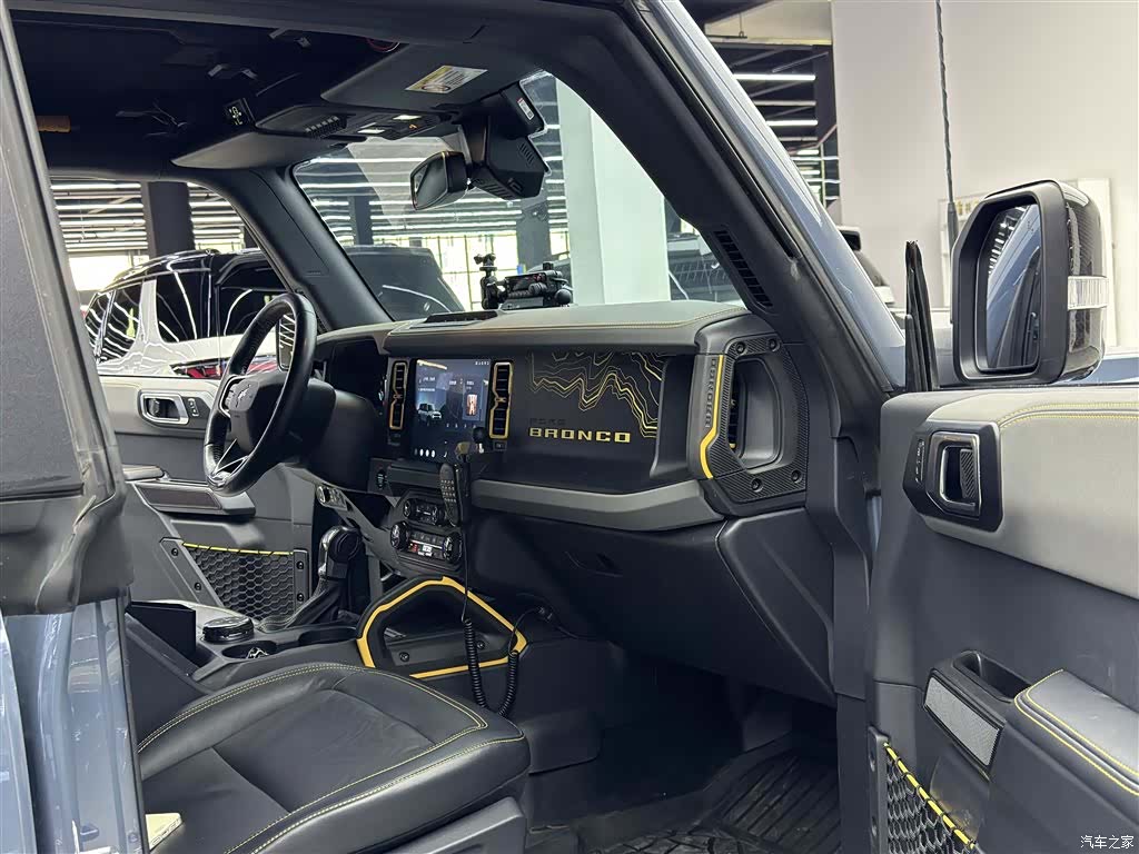Ford Bronco, 2025 8