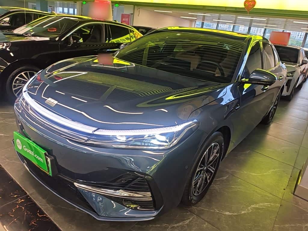 Geely Galaxy Galaxy A7 EM