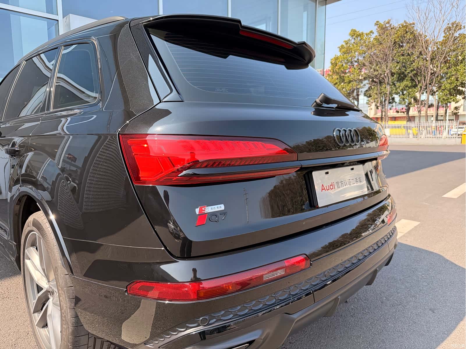 Audi Q7, 2025 6