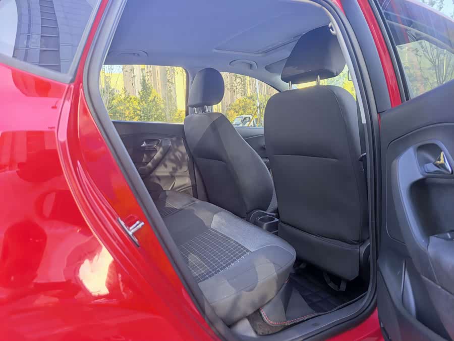 Volkswagen Polo 2016, фото 8