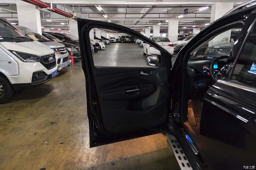Ford Kuga, 2016 7