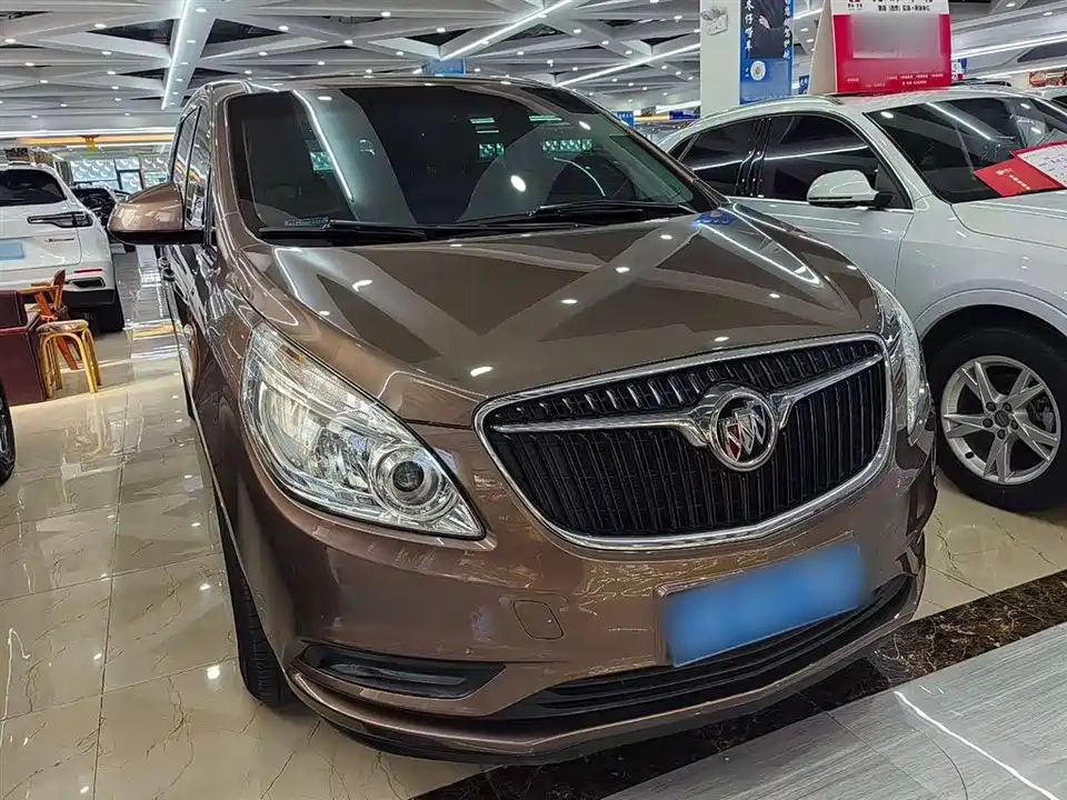 Buick GL8