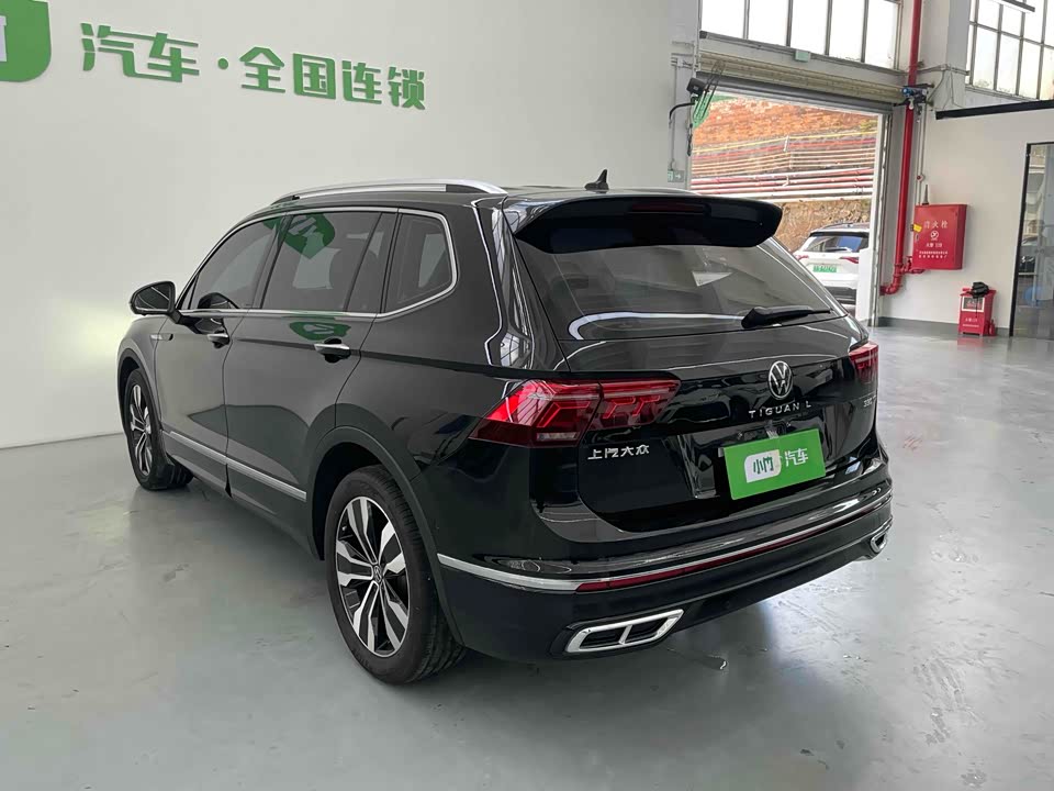 Volkswagen Tiguan L