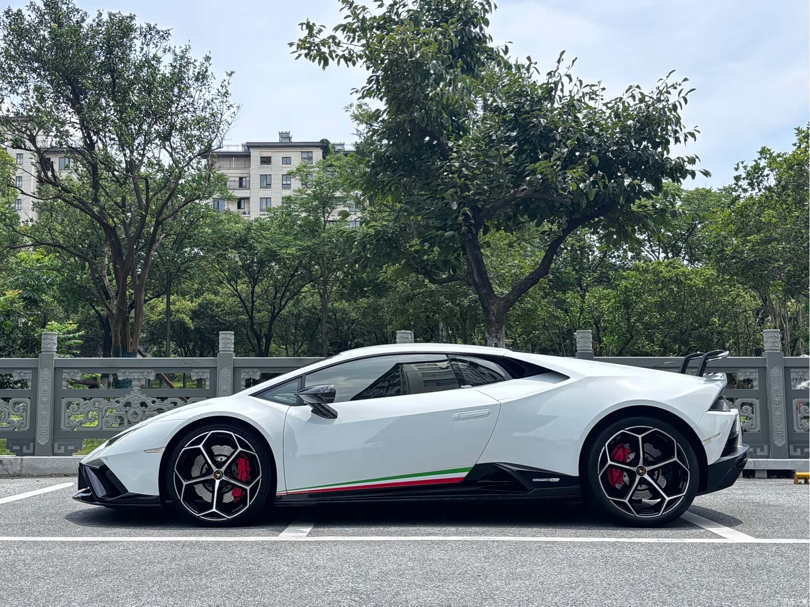 Lamborghini Huracán, 2021 3