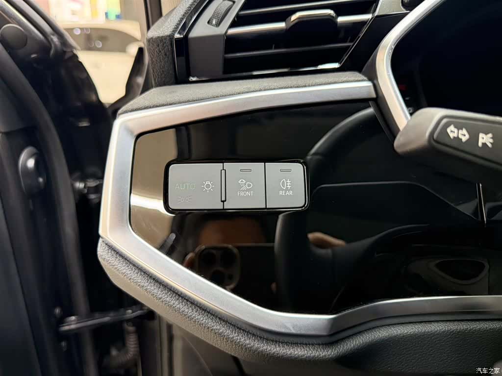 Audi Q3, 2022 9