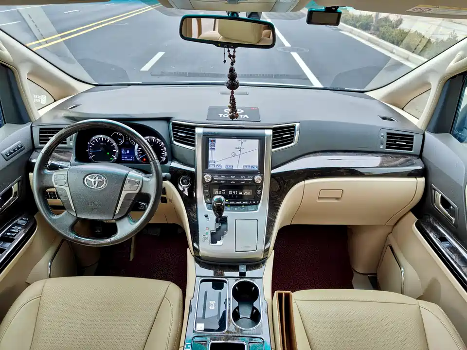 Toyota Elfa Toyota Elfa