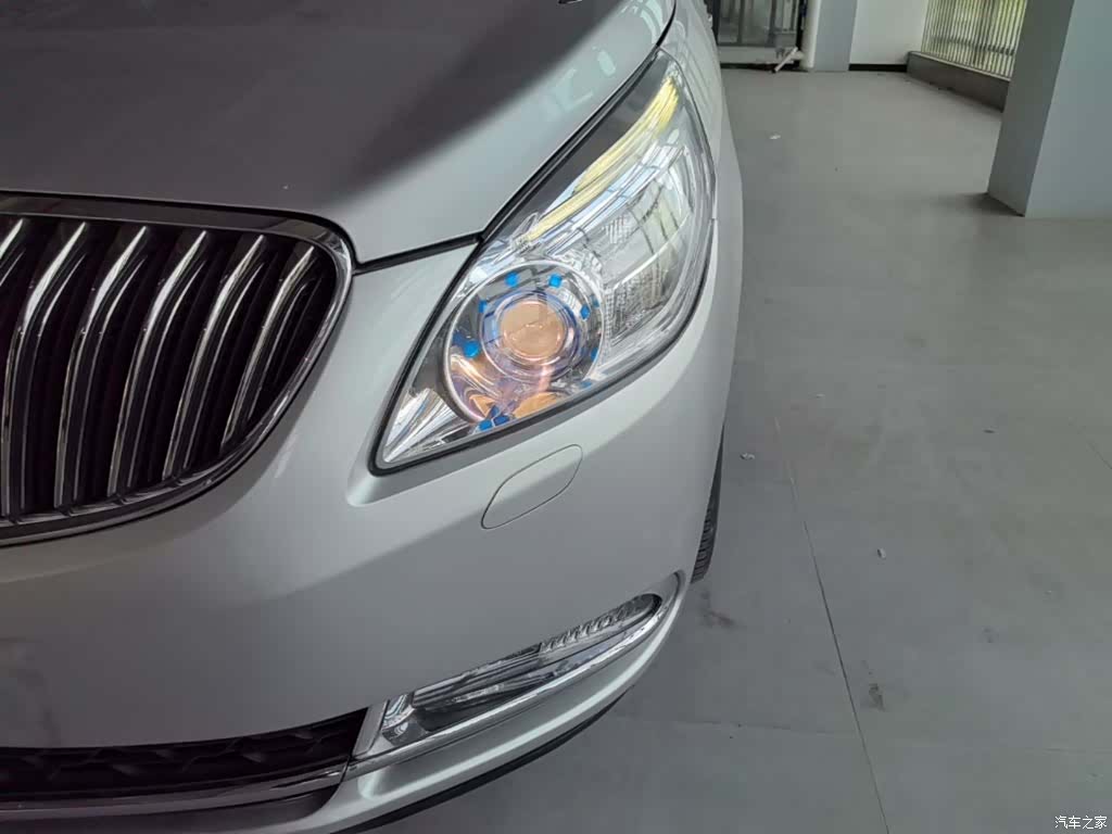 Buick GL8, 2016 24