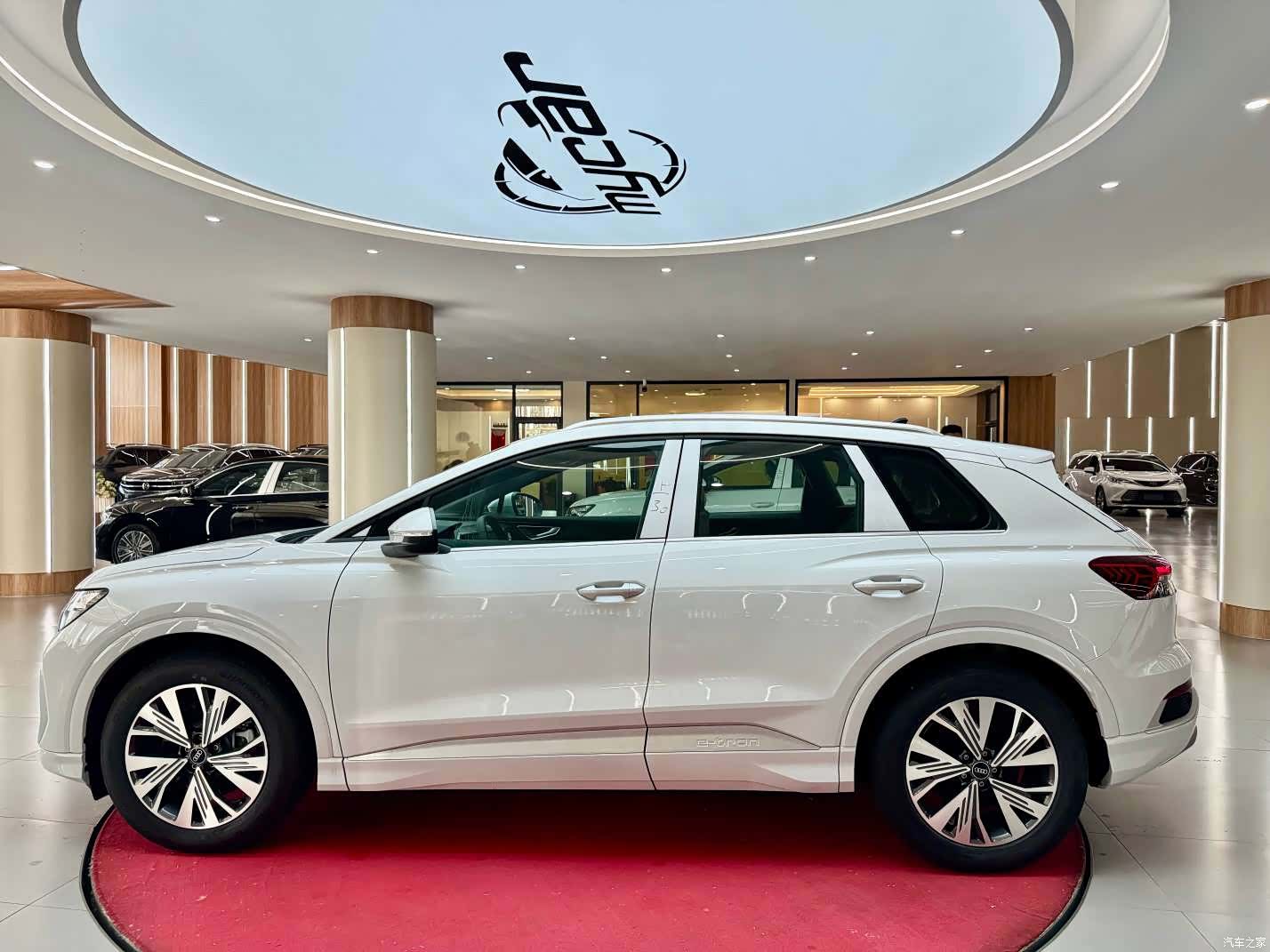 Audi Q4 e-tron, 2026 6