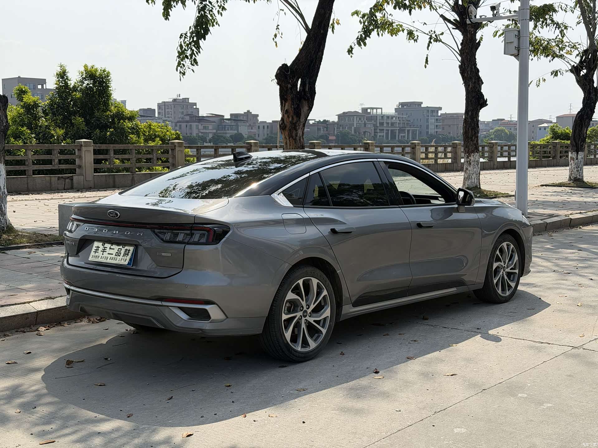 Ford Mondeo, 2022 8