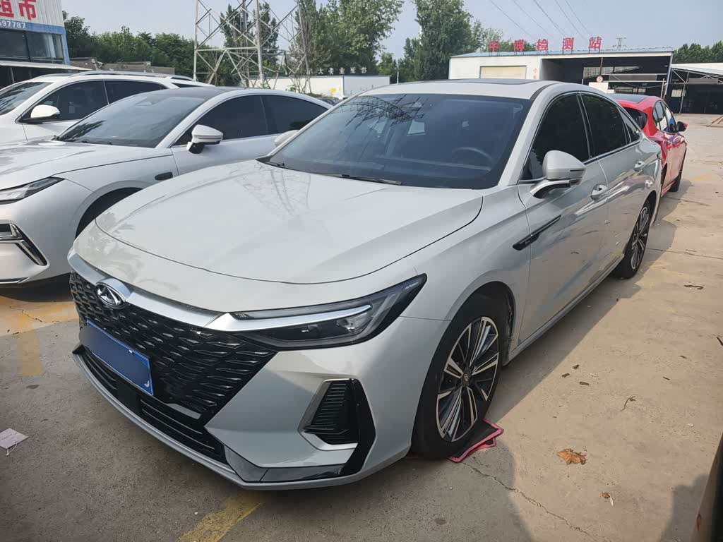 Chery Arrizo 8