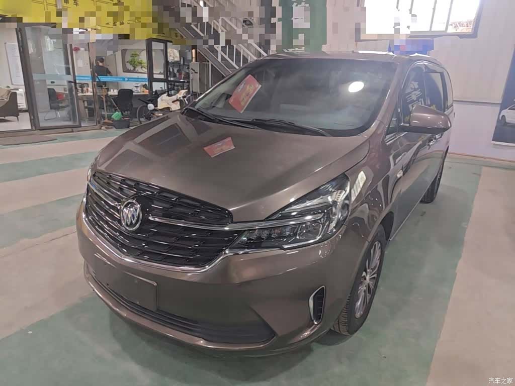 Buick GL8, 2021 1