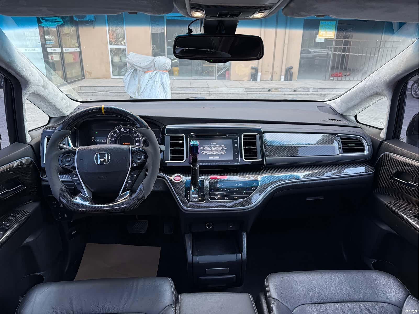 Honda Elysion, 2017 11