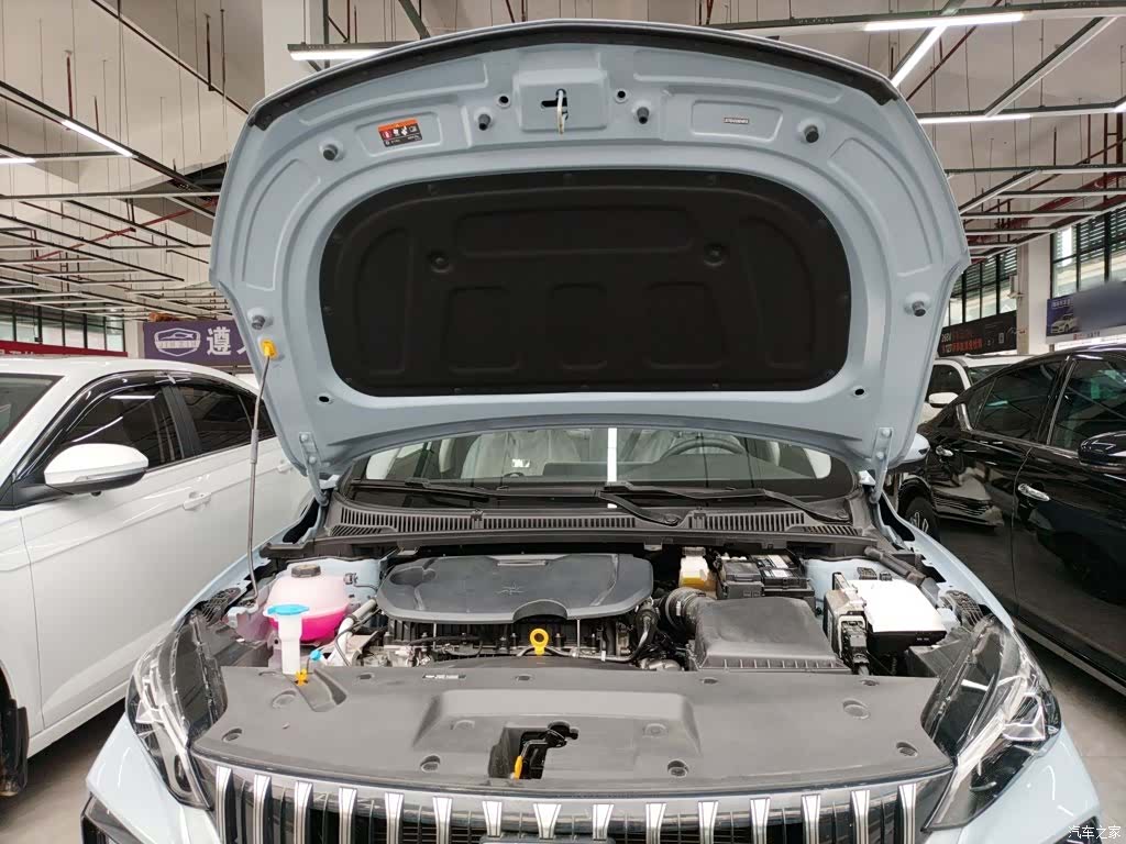 Geely Binray, 2026 16