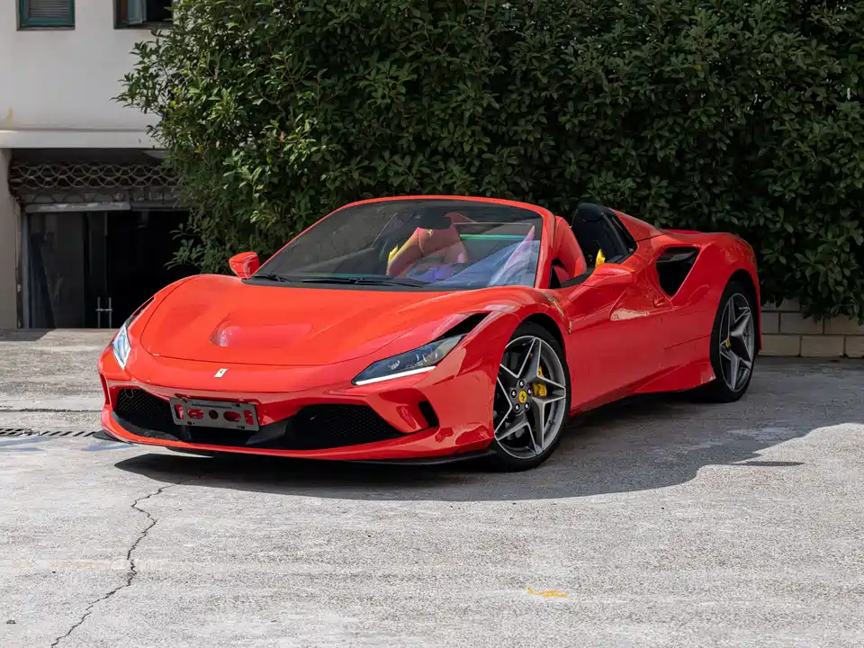 Ferrari F8