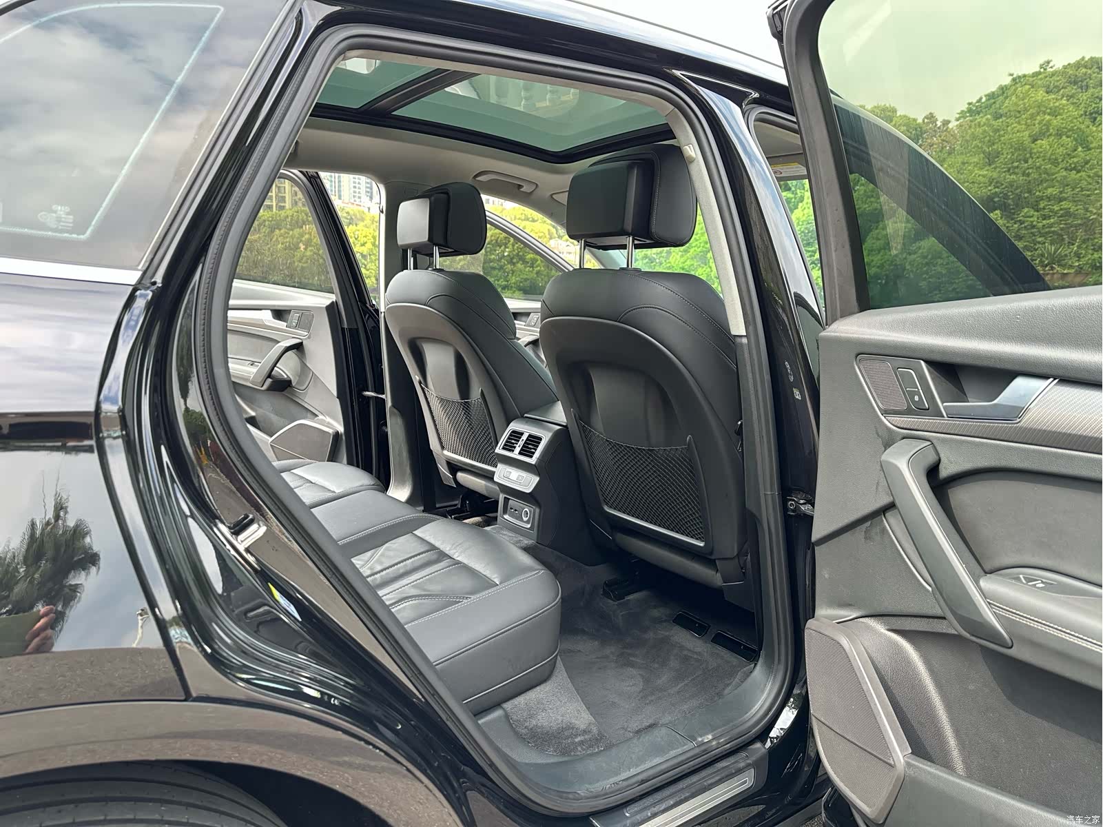 Audi Q5L, 2022 11