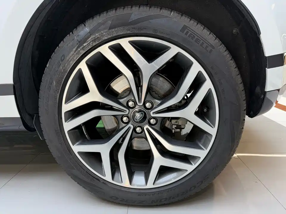 Land Rover Range Rover Aurora