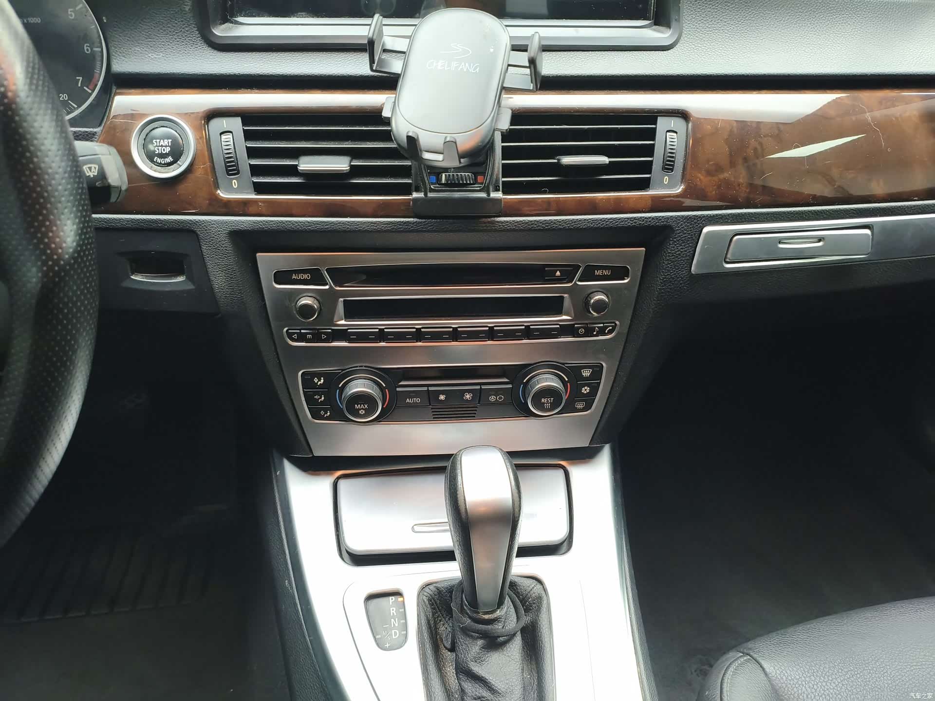 BMW 3 Series, 2009 10
