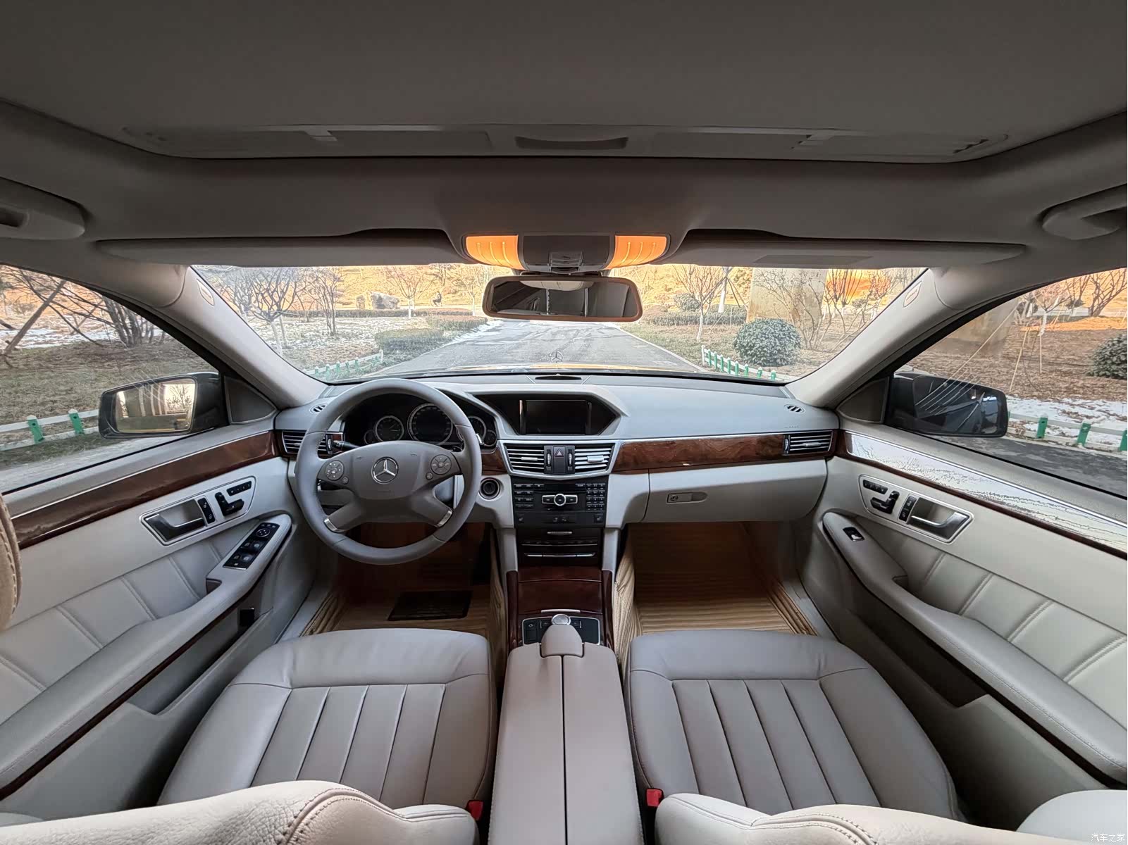Mercedes-Benz E-Class, 2013 15