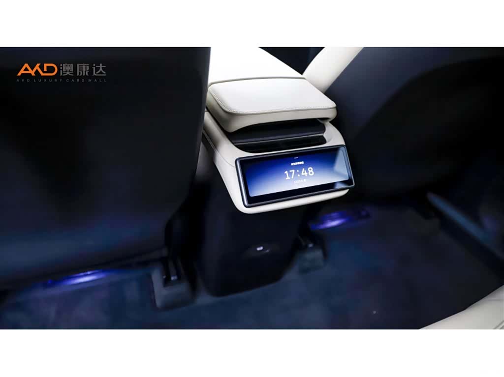 NIO ES6, 2025 9