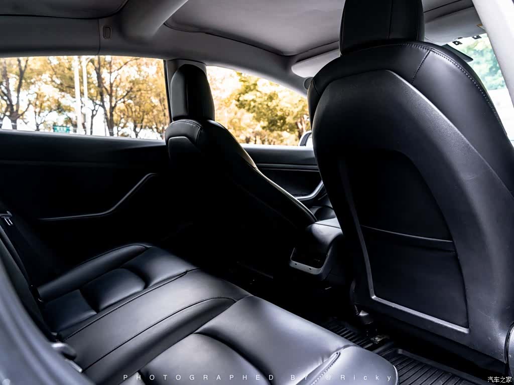 Tesla Model 3, 2020 9