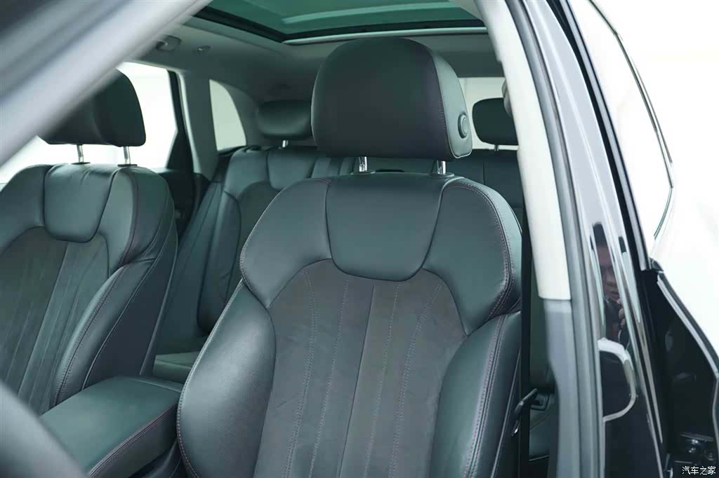 Audi Q5L, 2021 14