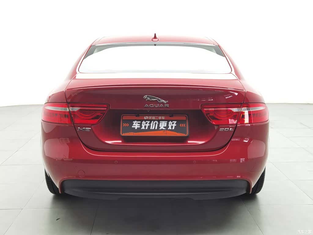 Jaguar XE, 2016 4