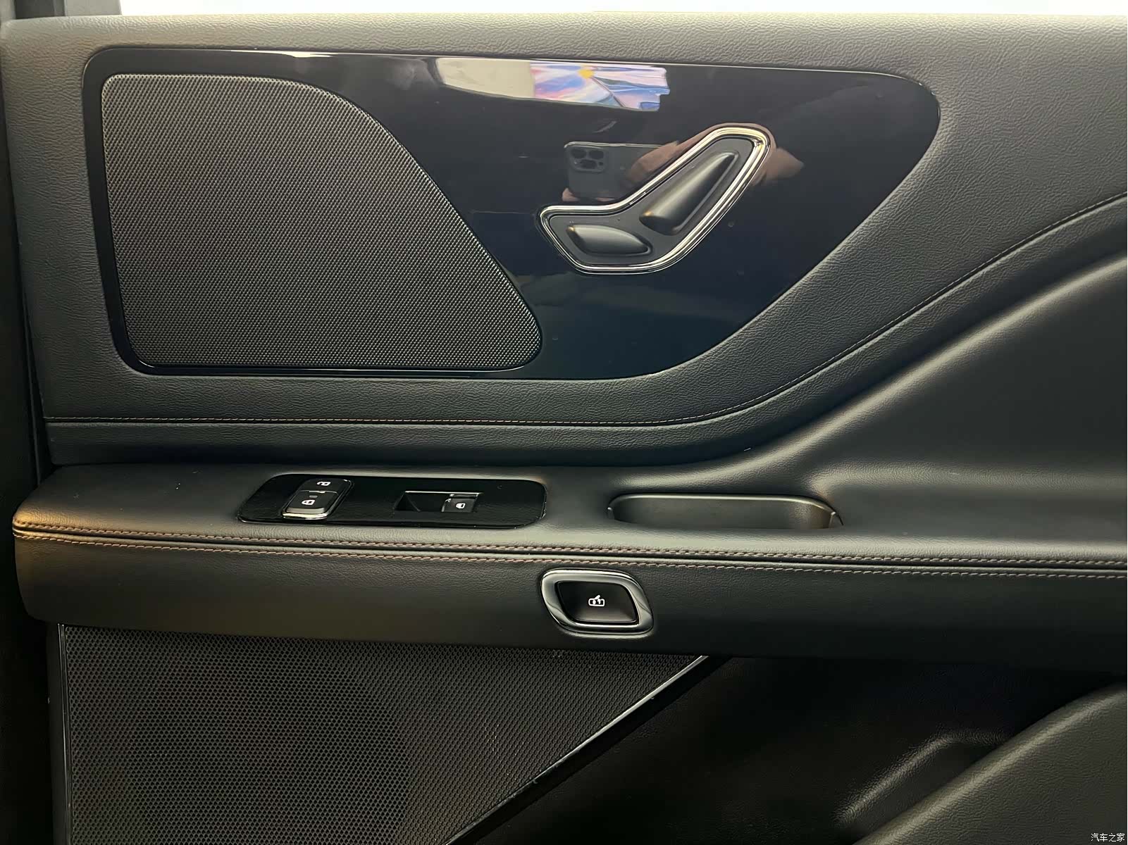 Lincoln Aviator, 2024 30