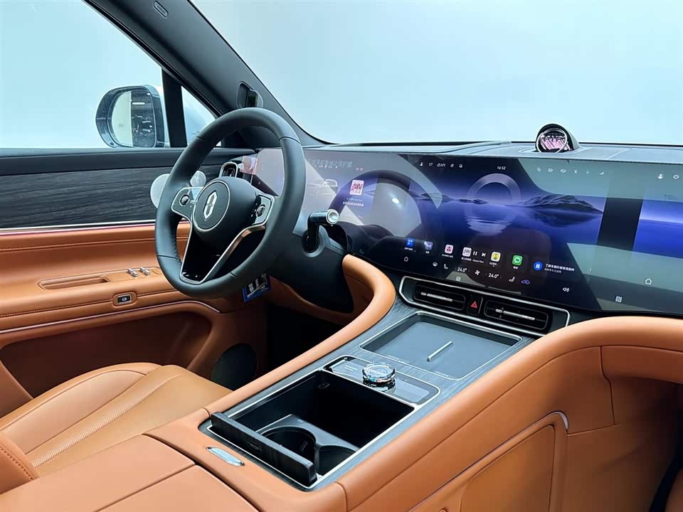 AITO Ask the world M9