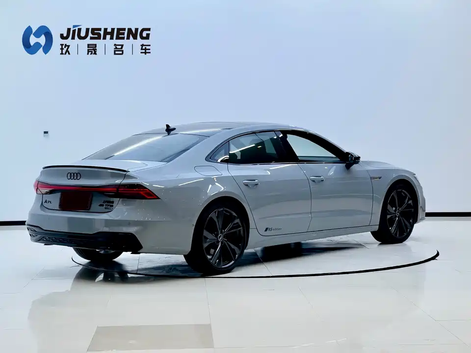 Audi A7L