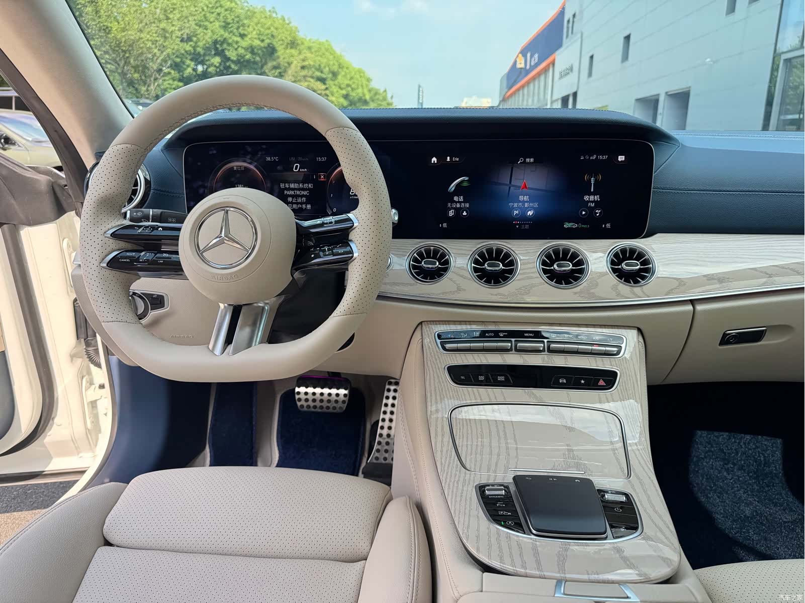 Mercedes-Benz E-Class, 2021 13
