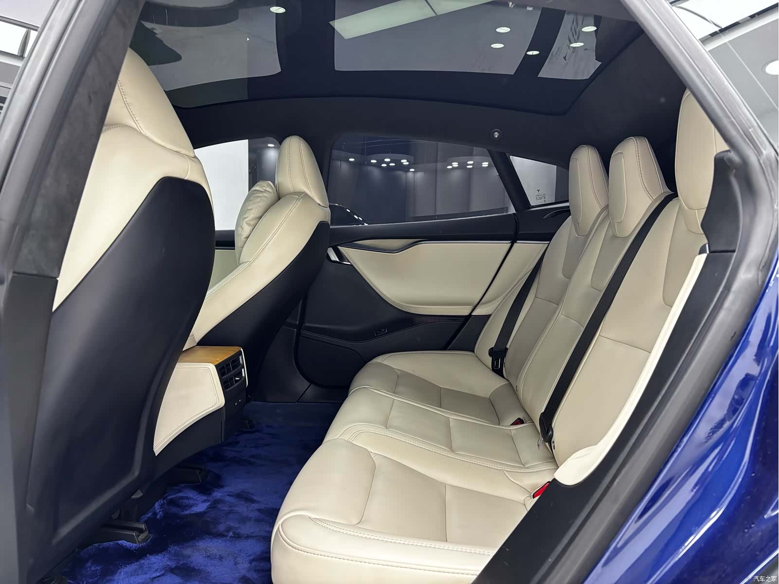 Tesla Model S, 2021 13