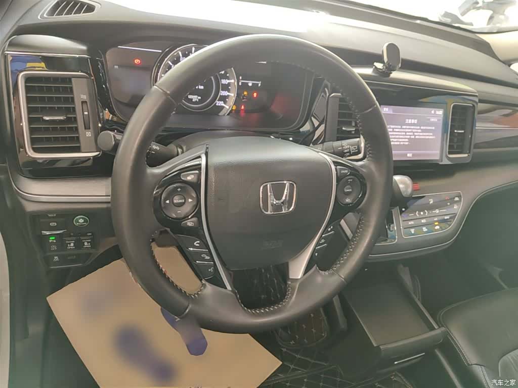 Honda Elysion, 2019 11